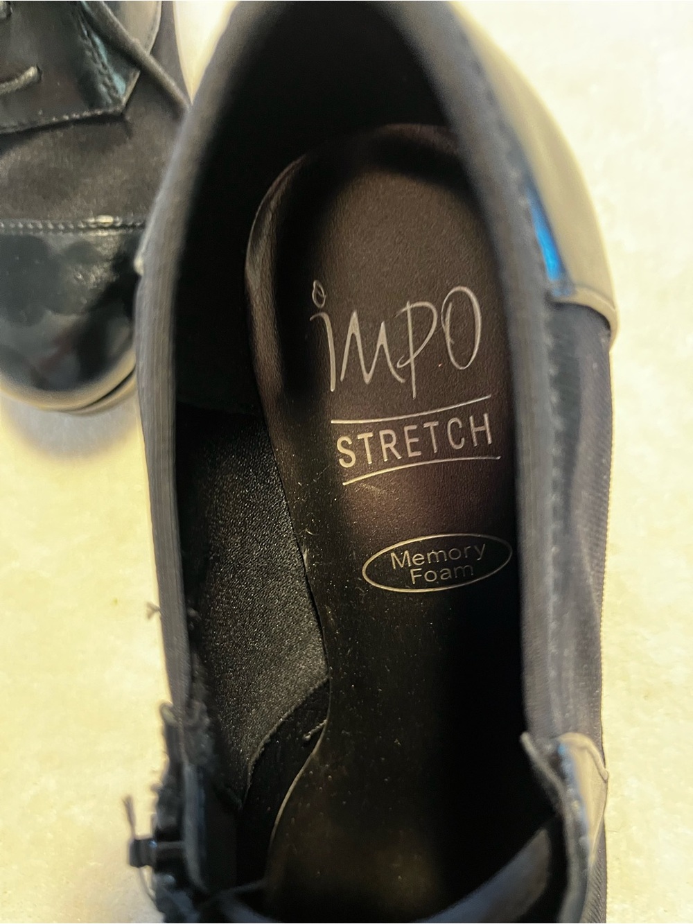 🌟 Impo Stretch Memory Foam Black Heeled Oxford Booties – Women’s Size 6M 🌟 - Picture 5 of 5